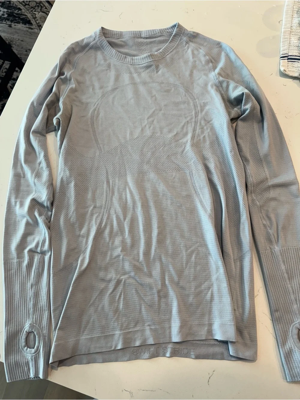 Lululemon Swiftly Tech Long Sleeve size 8